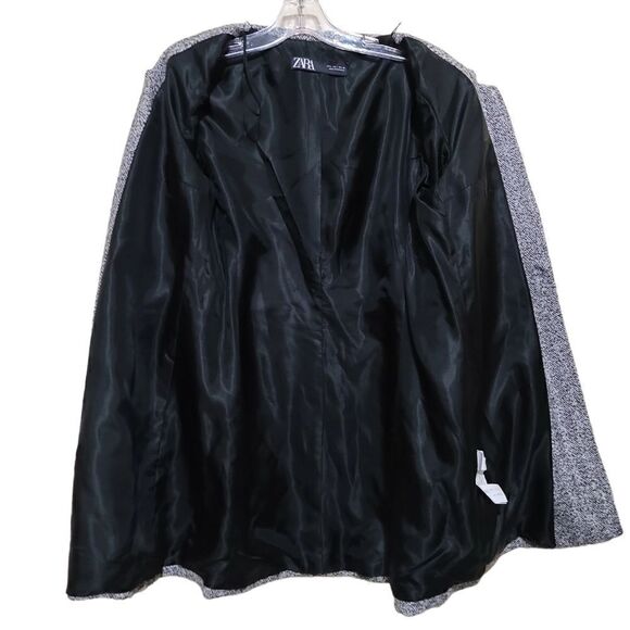 Zara  Women's Black and White Tweed Snap Button Light  Overcoat sz Large - Picture 6 of 10